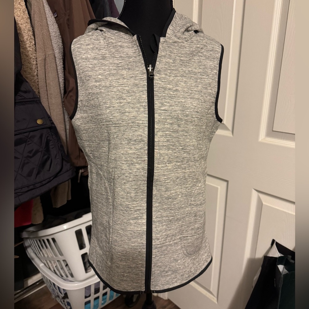 Lululemon Gray Zip-Up Hoodie Vest